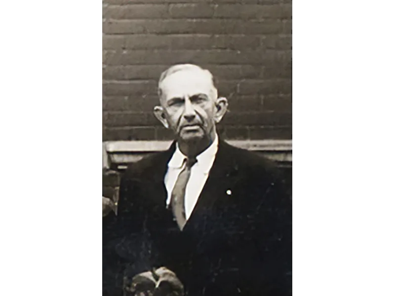 LL Doc Pearce article thumbnail